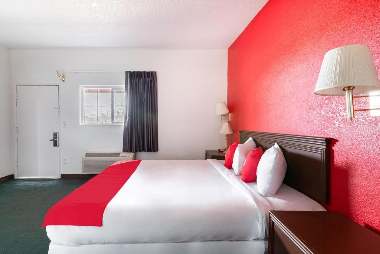 Oyo Hotel Globe / Miami Az - Highway 60 Buitenkant foto